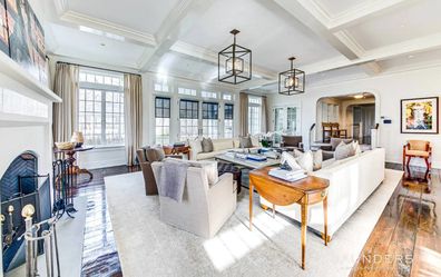 alec baldwin stars in real estate ad to help sell his 28 million hamptons home