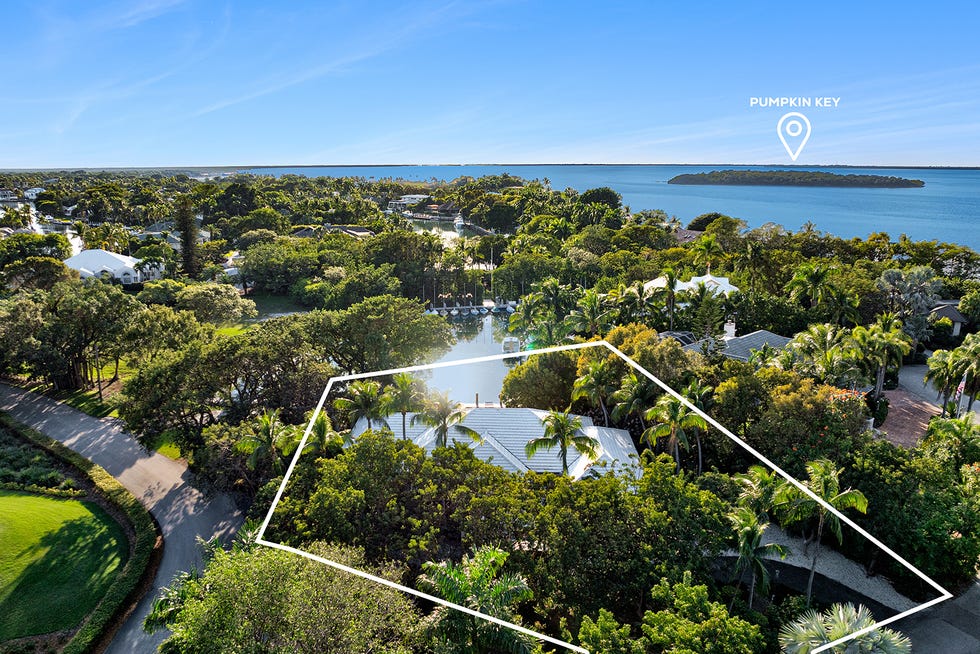 Mainland home shown in relation to Pumpkin Key. The entire private island along with the mainland house in the Key Largo Ocean Reef Club was listed at $75 million on Feb. 13, 2024 by Compass.