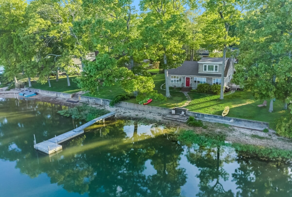 lake house in new york